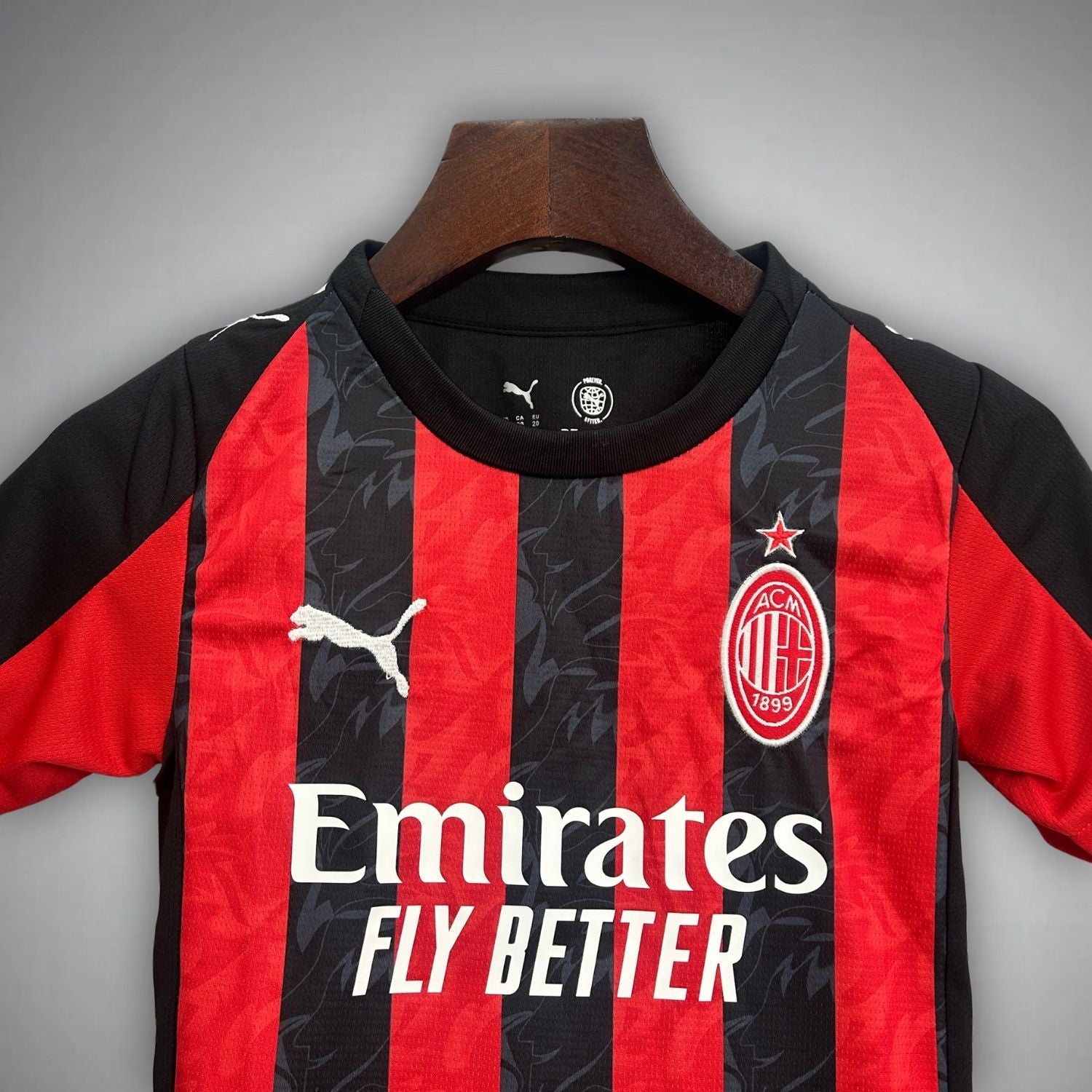 Maillot domicile AC Milan 25/26 pour enfant