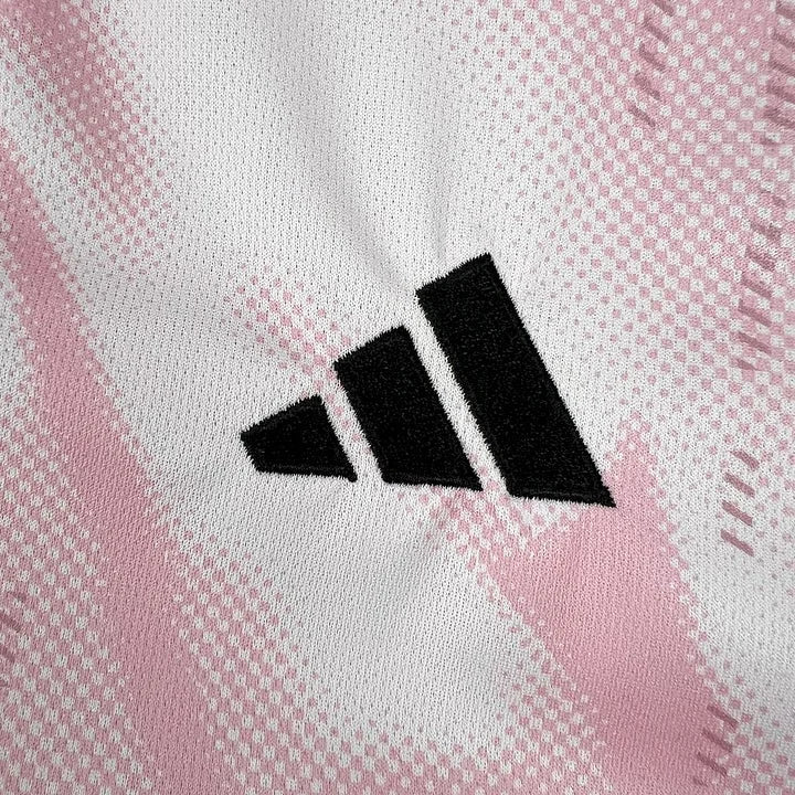 Maillot 2024/2025 Real Madrid Spécial Rose